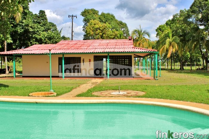 La Gota Fria | CLLFB09-04 - Finca en Villavicencio, Meta